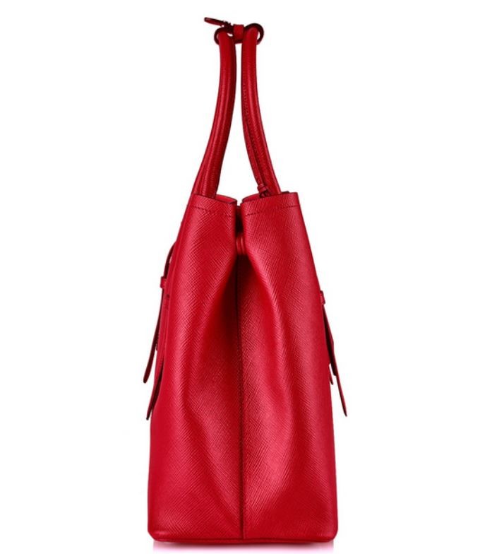 prada02