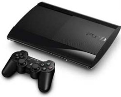 Sony PS3 Super Slim 12GB schwarz & Dualshock Controller für nur €139!