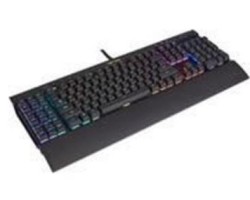 Jetzt bei computeruniverse: Bei Crosair Gaming 20 Euro sparen!