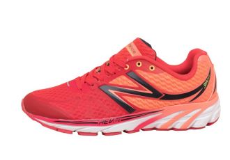 新百伦New Balance轻跑鞋降至20欧起